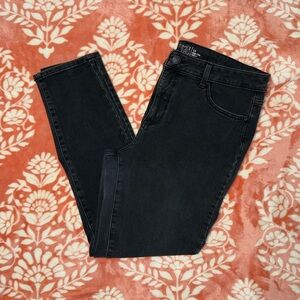 Time and Tru - Women's Dark Black Skinny Jeans - High Rise Skinny